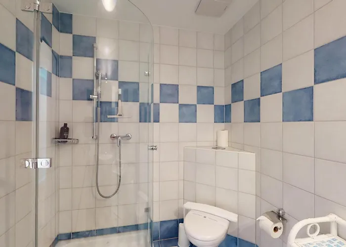 Abitaziun Braschunauns 8 - *